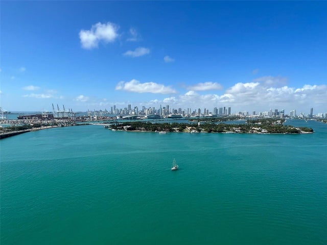 1 of 15 - 650 West Ave 2509, Miami Beach, FL
