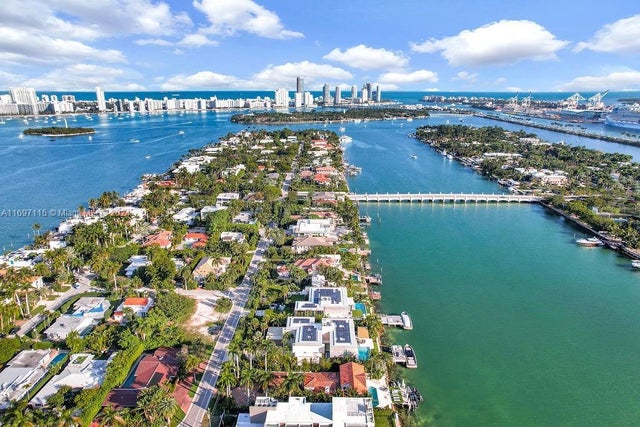 3 of 19 - 306 S Hibiscus Dr, Miami Beach, FL