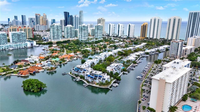 5 of 36 - 385 Poinciana Dr 1230, Sunny Isles Beach, FL