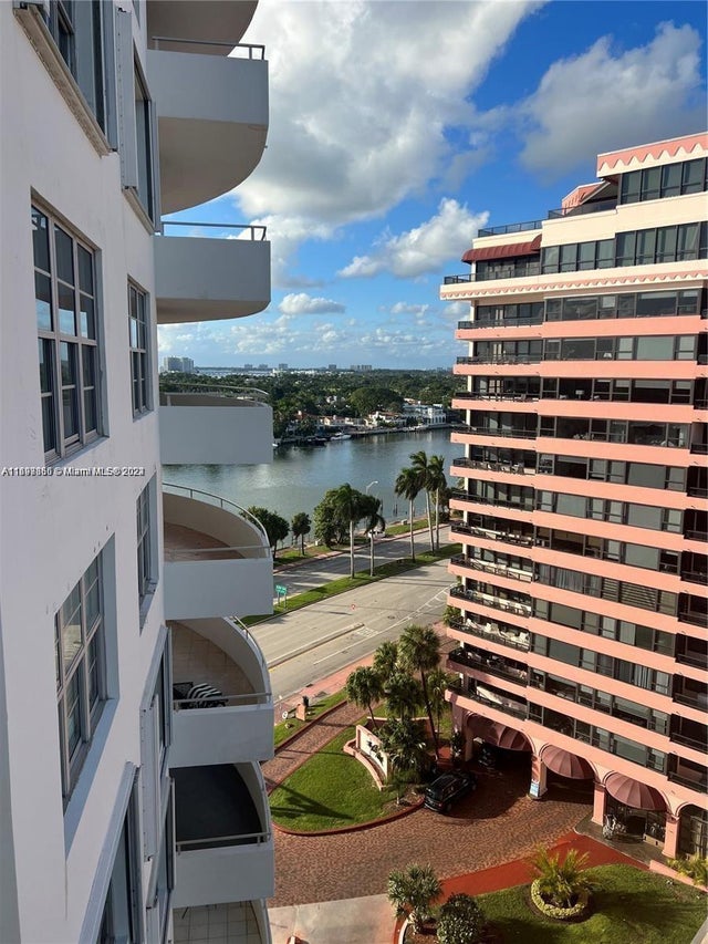4 of 19 - 5161 Collins Ave 1403, Miami Beach, FL