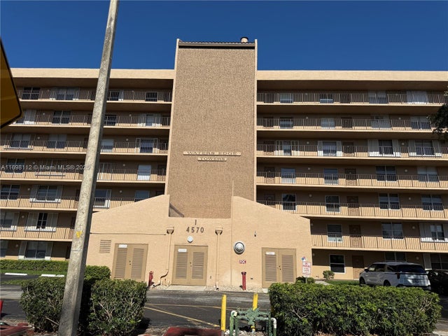 2 of 41 - 4570 Nw 18th Ave 506, Deerfield Beach, FL