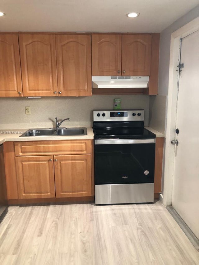 4 of 18 - 14170 Sw 84th St 409-f, Miami, FL