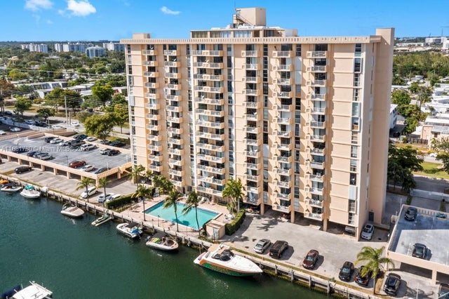 1 of 23 - 2350 Ne 135th St 1401, North Miami, FL