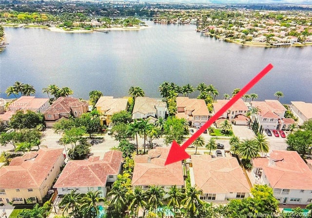 3 of 36 - 11161 Nw 71st St, Doral, FL