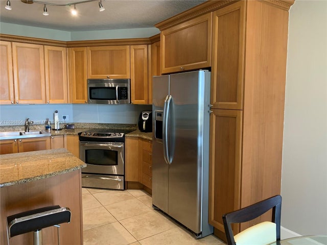 4 of 24 - 55 Merrick Way 730, Coral Gables, FL