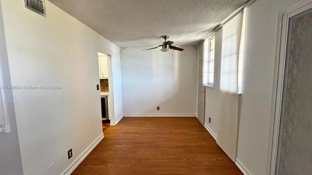 4 of 30 - 1811 Jefferson St 705, Hollywood, FL