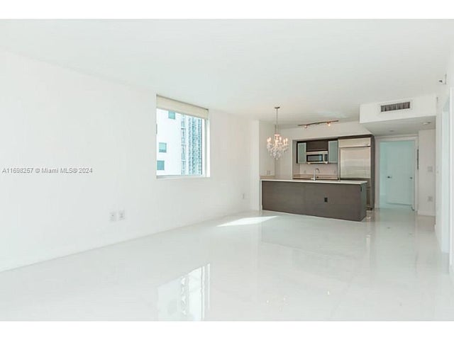 5 of 34 - 500 Brickell Av 2910, Miami, FL