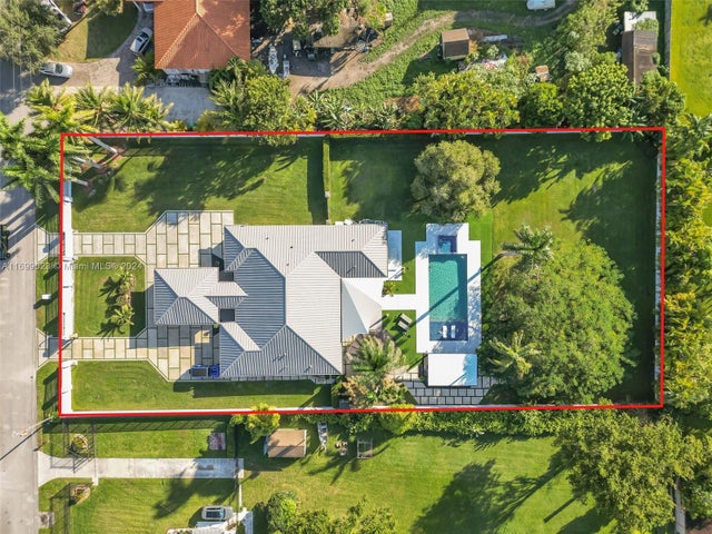1 of 77 - 10 Sw 124th Ave, Miami, FL