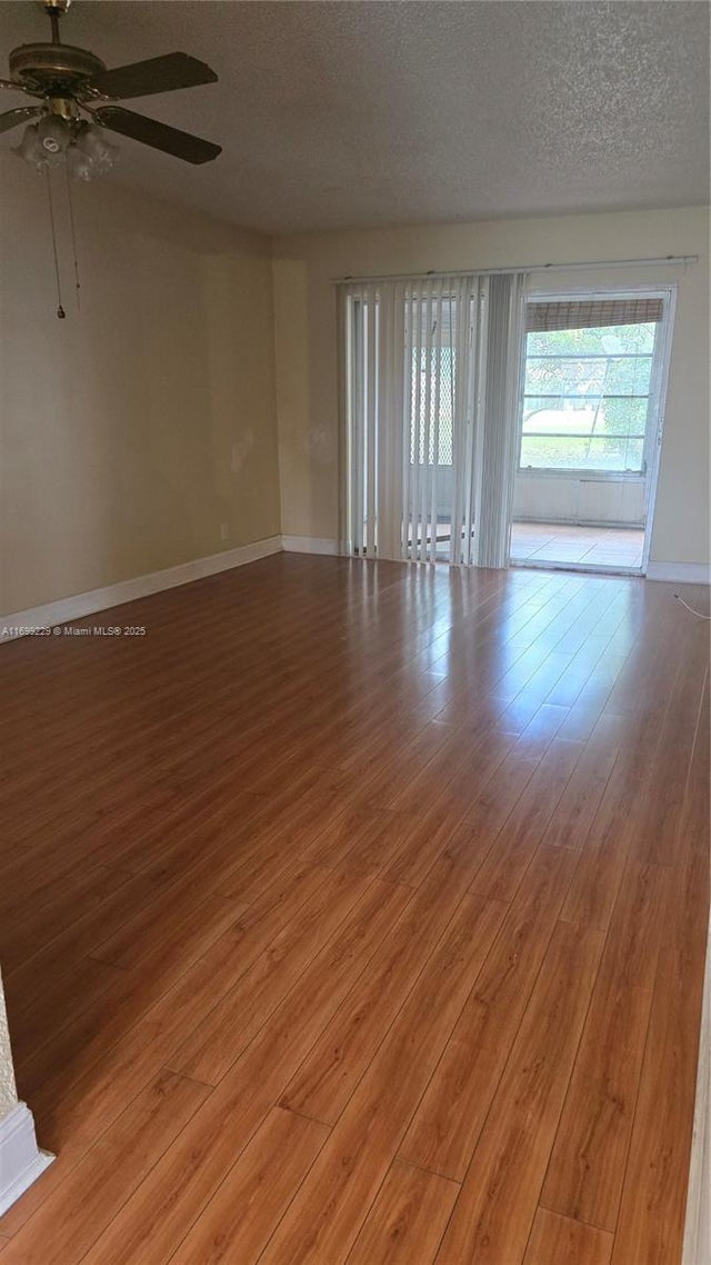 3 of 9 - 609 S State Road 7 1e, Margate, FL