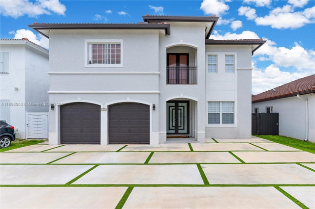 4 of 38 - 17635 Sw 135th Ave, Miami, FL
