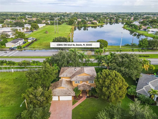 4 of 65 - 15841 Sw 61st St, Davie, FL