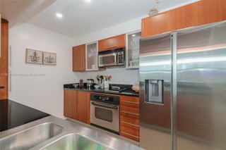 Photo of Listing #A11699305