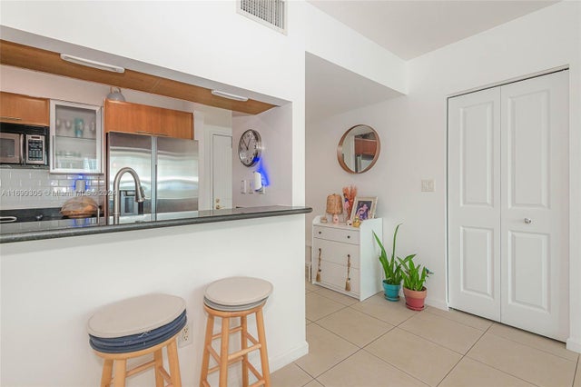 5 of 46 - 600 W Las Olas Blvd 509s, Fort Lauderdale, FL