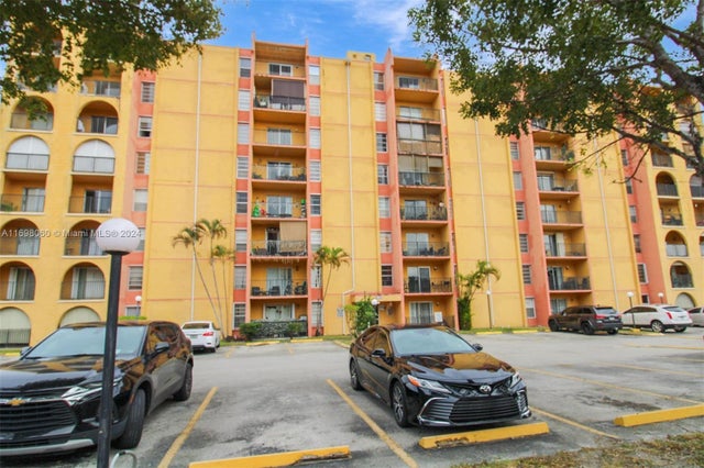 2 of 20 - 4717 Nw 7th St 604-10, Miami, FL