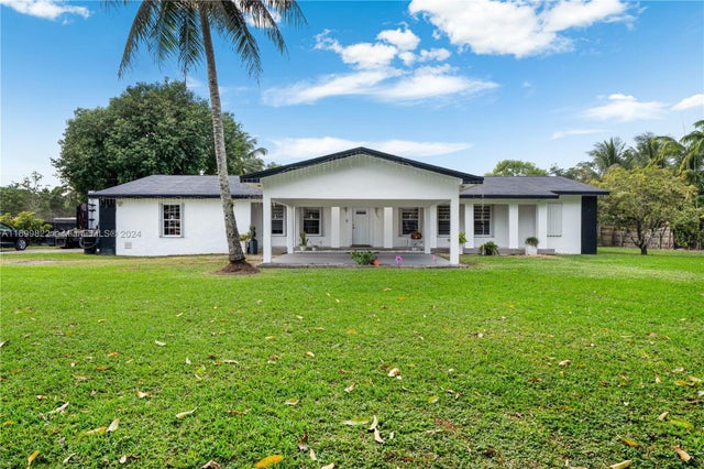 2 of 49 - 15500 Sw 209th Ave, Miami, FL