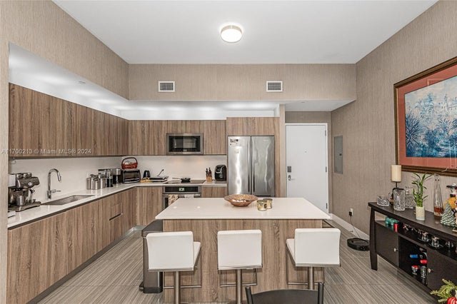 2 of 26 - 2960 Ne 207th St 505, Aventura, FL