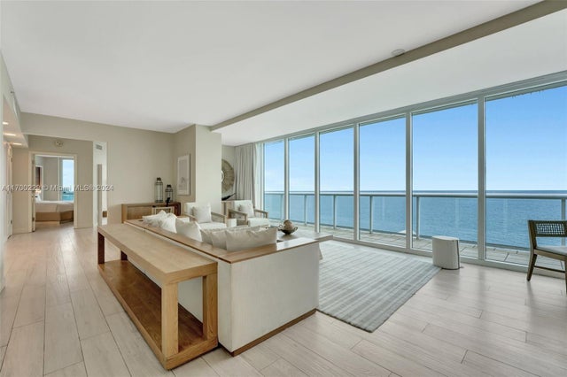 3 of 54 - 505 N Fort Lauderdale Beach Blvd 2400, Fort Lauderdale, FL