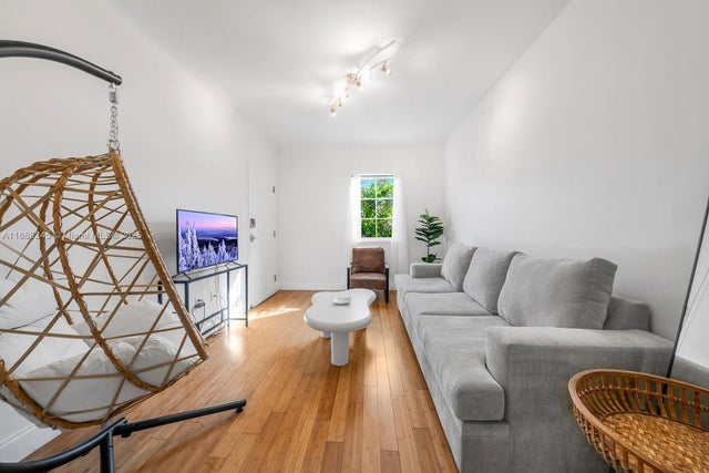 1 of 29 - 1510 Meridian Ave 12, Miami Beach, FL