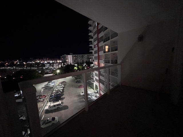 3 of 17 - 1351 Ne Miami Gardens Dr 604e, Miami, FL