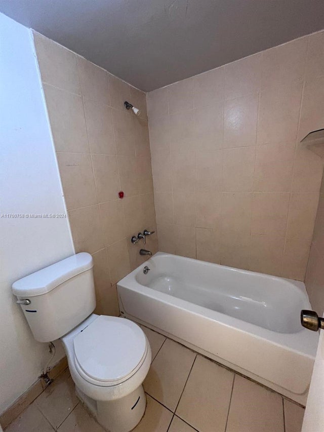 4 of 17 - 1351 Ne Miami Gardens Dr 604e, Miami, FL