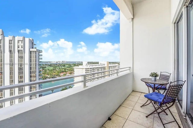 2 of 16 - 5445 Collins Ave Ts11, Miami Beach, FL