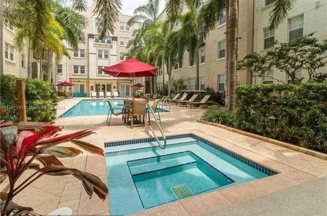 3 of 21 - 533 Ne 3rd Ave 219, Fort Lauderdale, FL