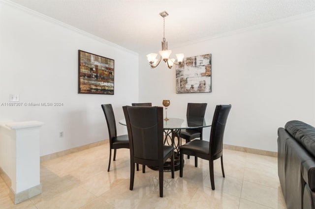 3 of 19 - 17150 N Bay Rd 2618, Sunny Isles Beach, FL