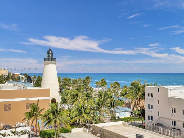 1 of 29 - 322 Buchanan St 610, Hollywood, FL