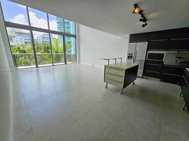 2 of 26 - 6000 Collins Ave 528, Miami Beach, FL