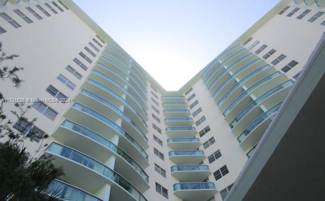 2 of 21 - 3801 S Ocean Dr 8u, Hollywood, FL