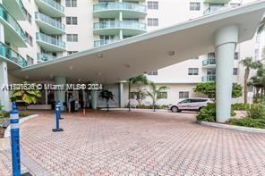 3 of 21 - 3801 S Ocean Dr 8u, Hollywood, FL
