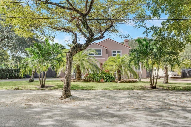 2 of 42 - 12746 Ne 4th Ave, North Miami, FL