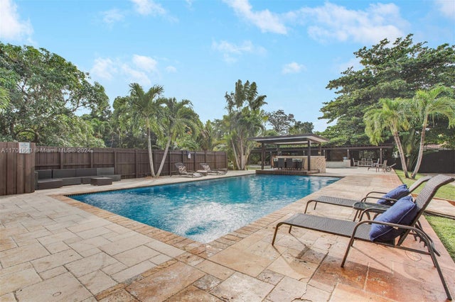 5 of 42 - 12746 Ne 4th Ave, North Miami, FL