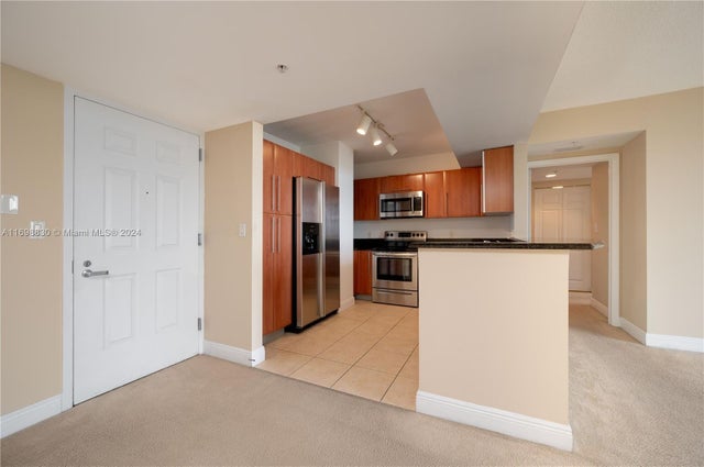 3 of 27 - 3232 Sw 22nd Ter 1504, Miami, FL