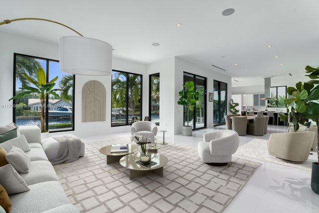5 of 43 - 2040 Ne 121st Rd, North Miami, FL