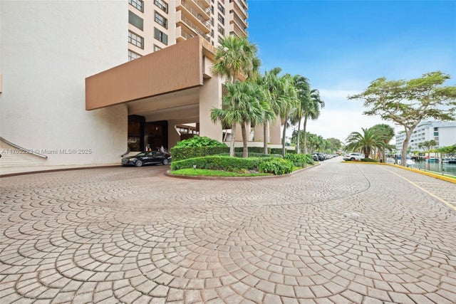 1 of 37 - 1800 Ne 114th St 1710, Miami, FL