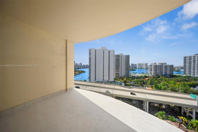 3 of 20 - 19355 Turnberry Way 15g, Aventura, FL