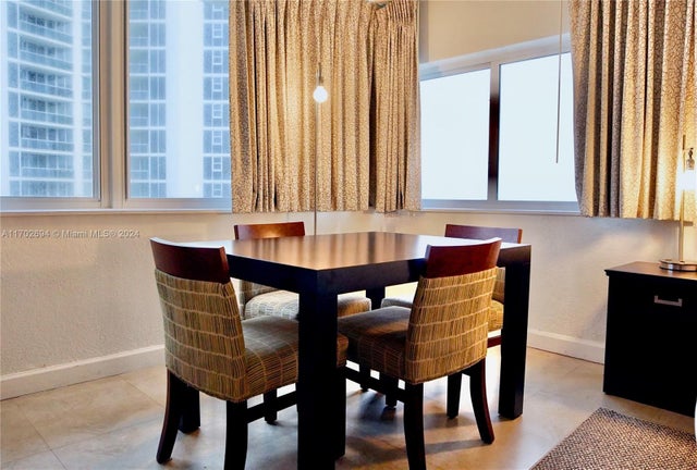 5 of 18 - 19201 Collins Ave 726, Sunny Isles Beach, FL