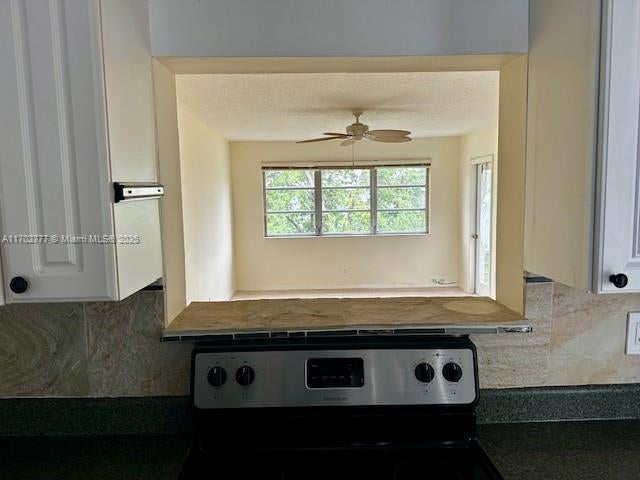 4 of 23 - 2223 Park Ln 304, Hollywood, FL