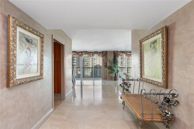 4 of 46 - 16500 Collins Ave 1451, Sunny Isles Beach, FL