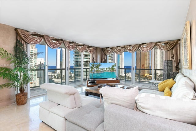 5 of 46 - 16500 Collins Ave 1451, Sunny Isles Beach, FL