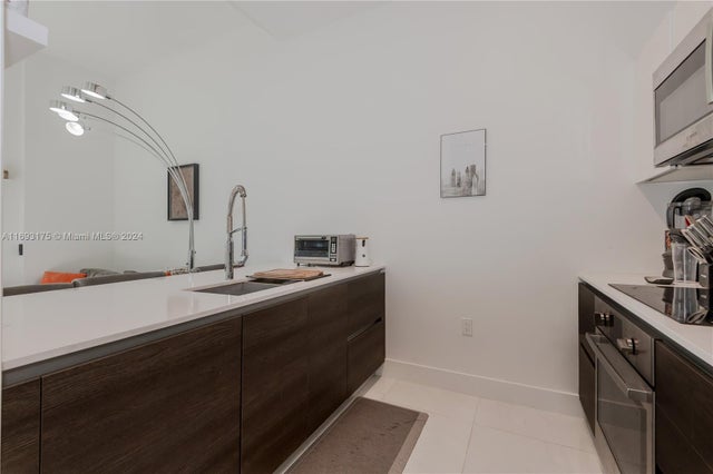 2 of 20 - 301 Altara Ave 305, Coral Gables, FL