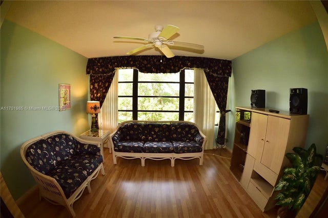 5 of 21 - 6085 Balboa Cir 402, Boca Raton, FL
