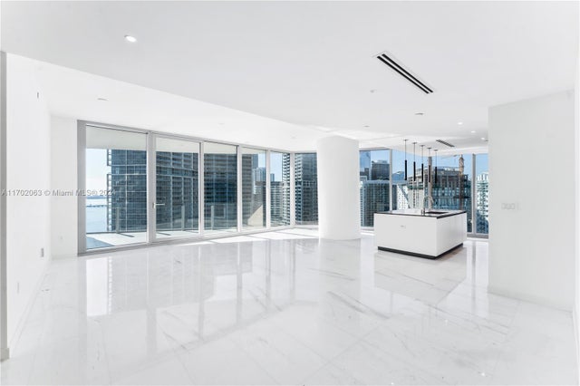 1 of 47 - 300 Biscayne Blvd Way 3507, Miami, FL
