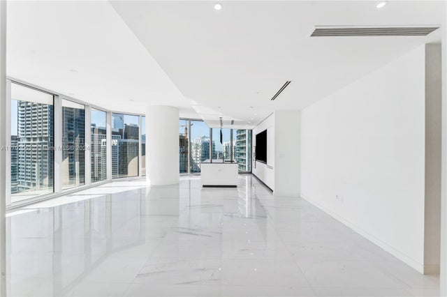 2 of 47 - 300 Biscayne Blvd Way 3507, Miami, FL