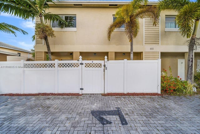 2 of 23 - 615 Nw 10th Ter 1, Fort Lauderdale, FL