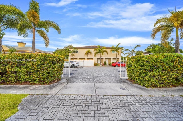 4 of 23 - 615 Nw 10th Ter 1, Fort Lauderdale, FL