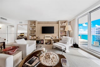 Photo of Listing #A11700779