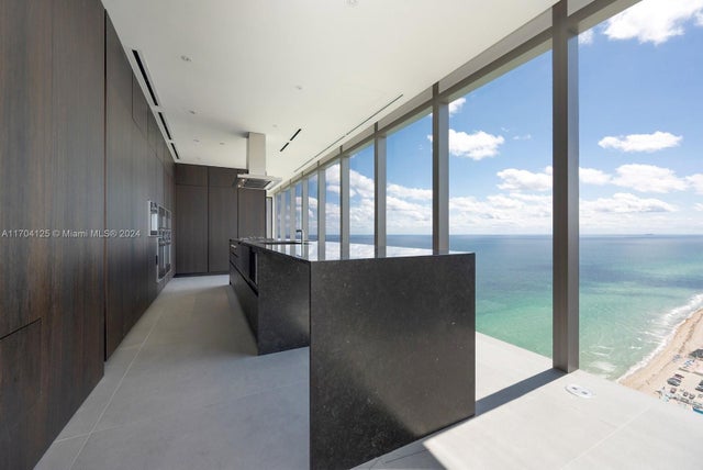 3 of 37 - 2000 S Ocean Dr Ph 4, Hallandale Beach, FL