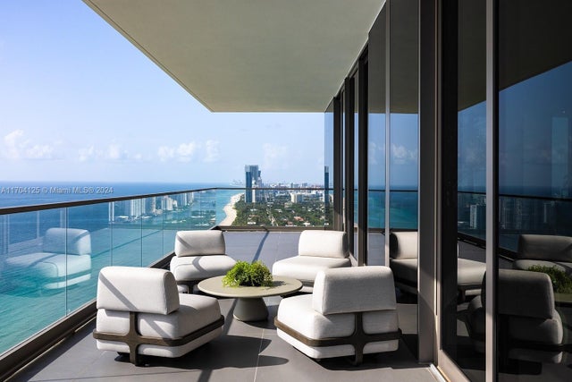 4 of 37 - 2000 S Ocean Dr Ph 4, Hallandale Beach, FL